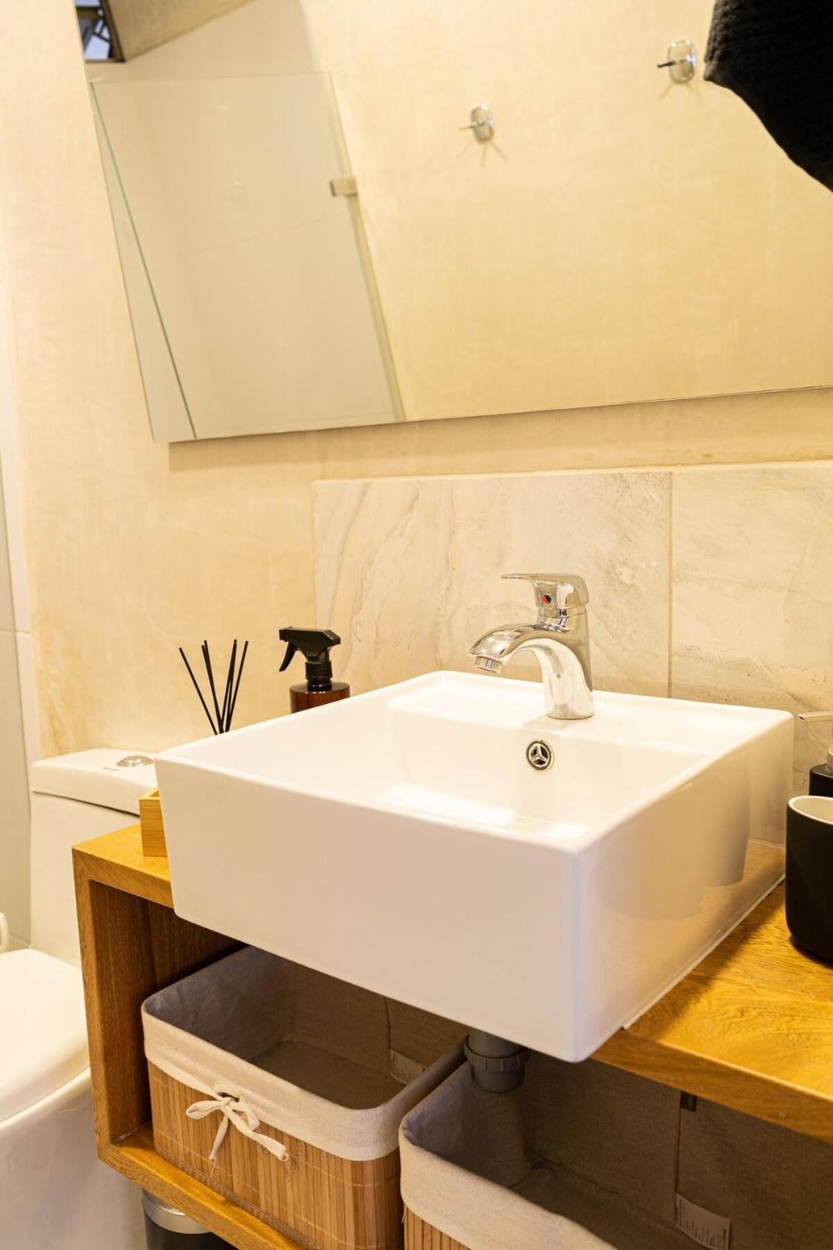 New W Private Jacuzzi & Ac Medellín